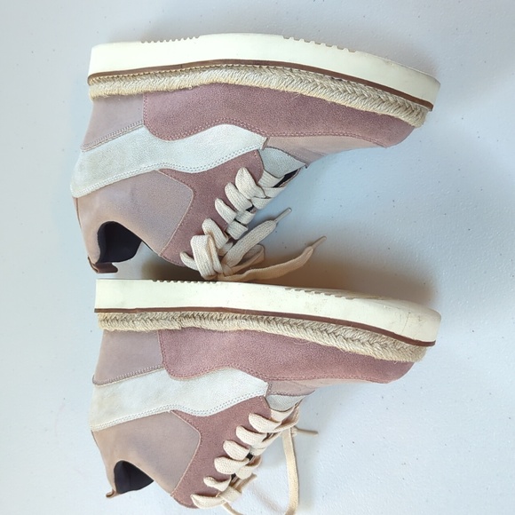 Mi im, Dusty Rose hidden wedge sneaker. Size 8 - Picture 2 of 11